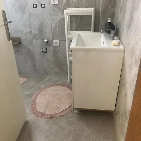 Cozy Flat With Shared Pool And Balcony In Dalaman, Mugla Appartement